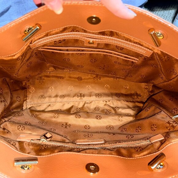 Tory Burch Tote Bag - Picture 2 of 12